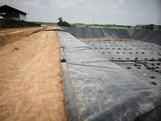 Trazador de líneas agrícola de la charca de la salida 2m m del HDPE de Geomembrane del depósito anti de la presa
